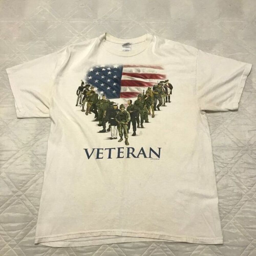 History of the American Veteran white T shirt XL‎